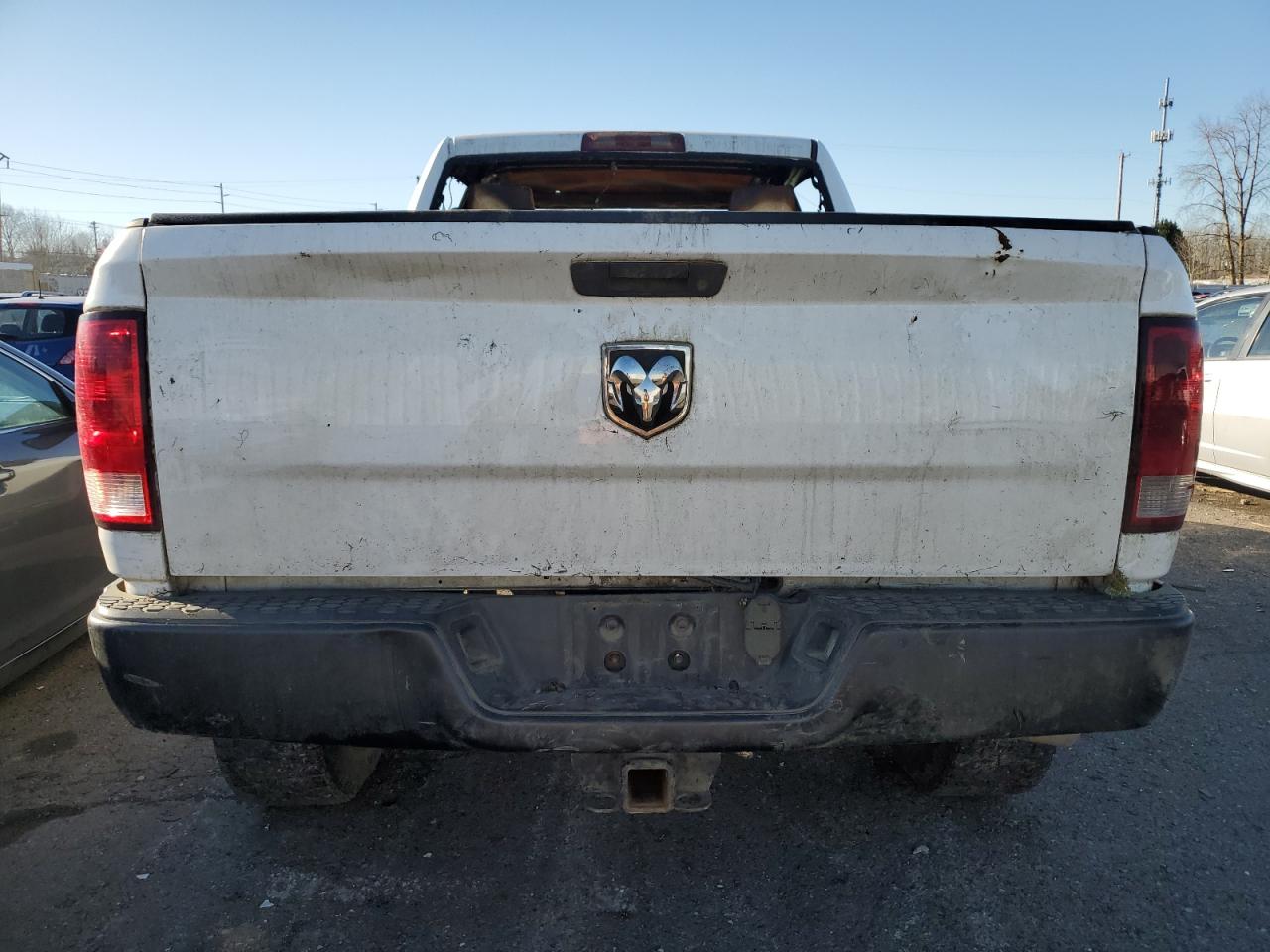 2013 RAM 3500 - Image 6