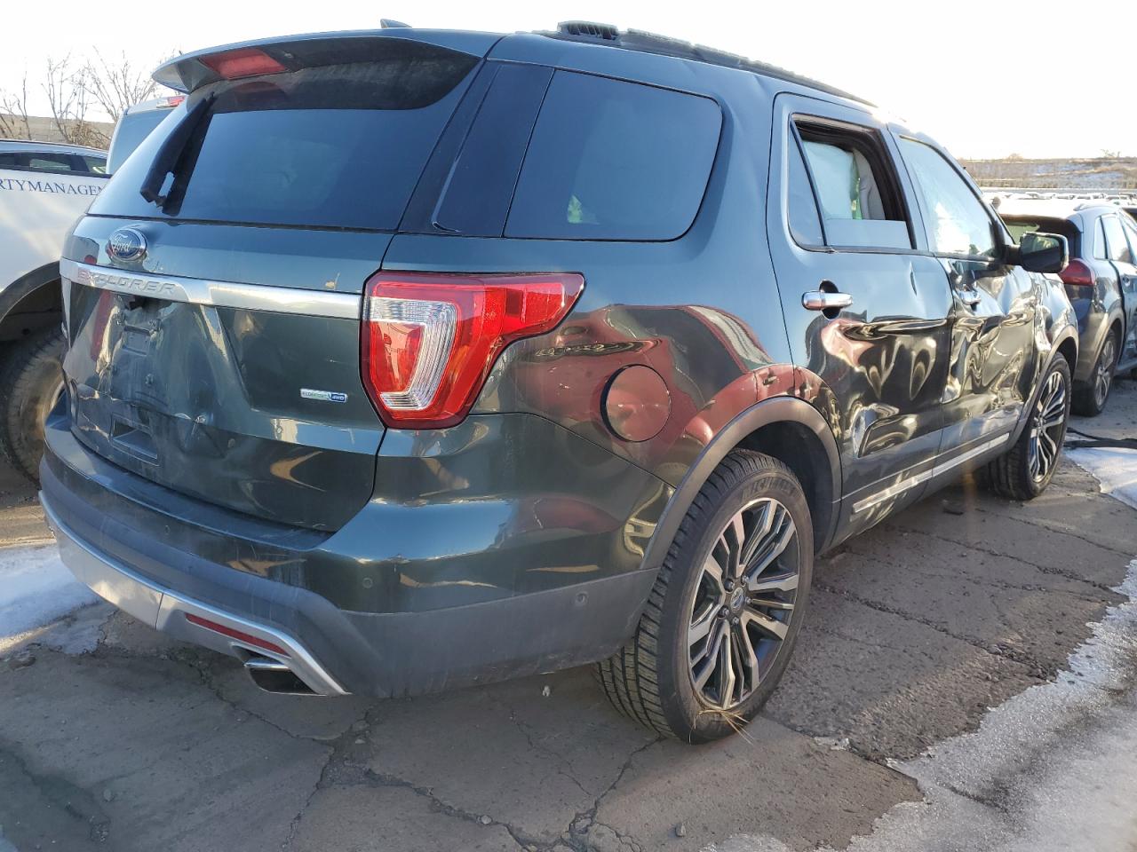2016 Ford Explorer - Image 3