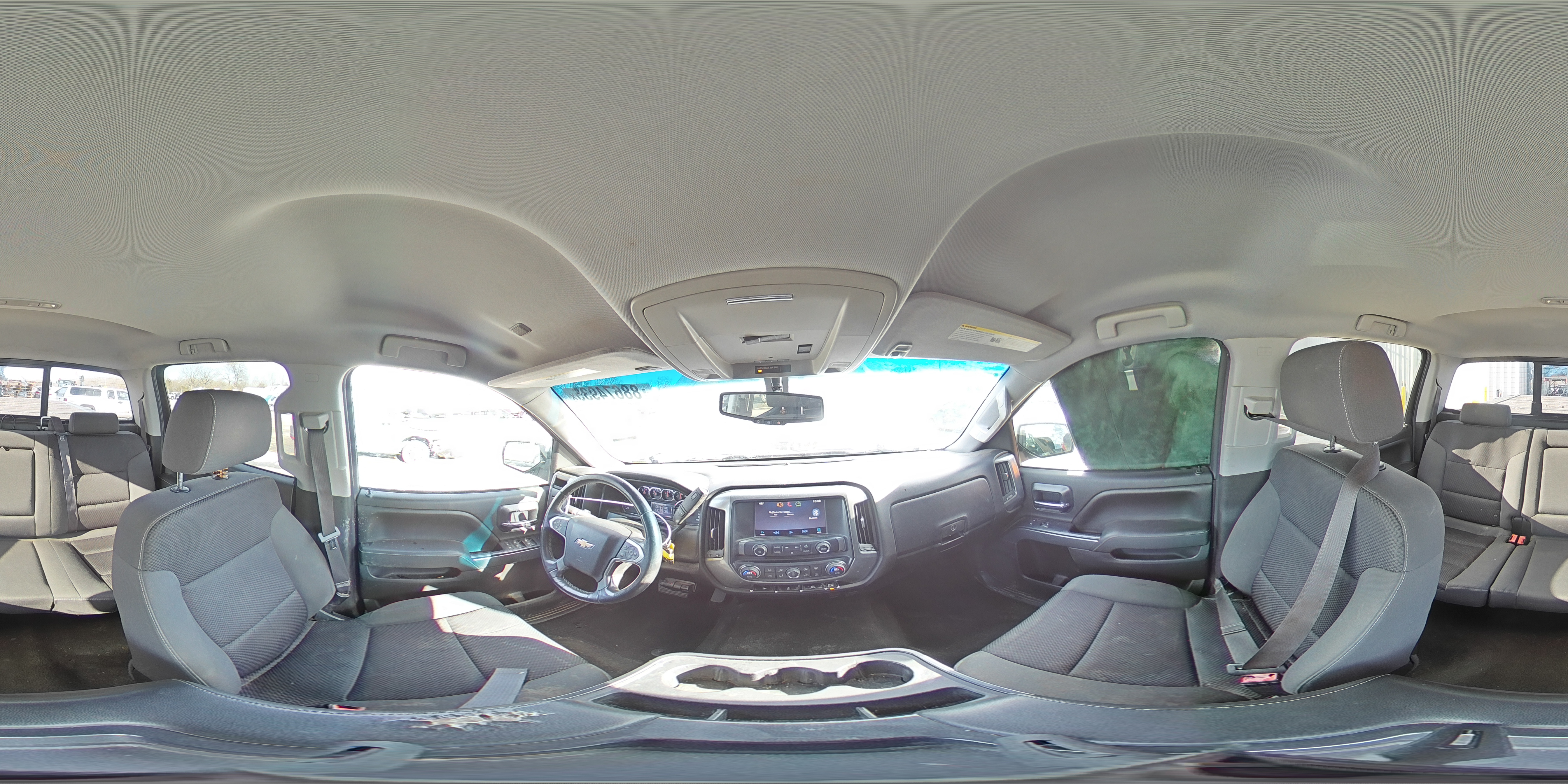 2014 Chevrolet Silverado - Image 13