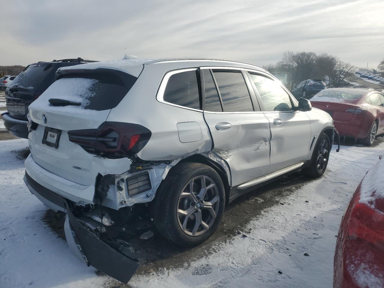2023 BMW X3 - Image 3