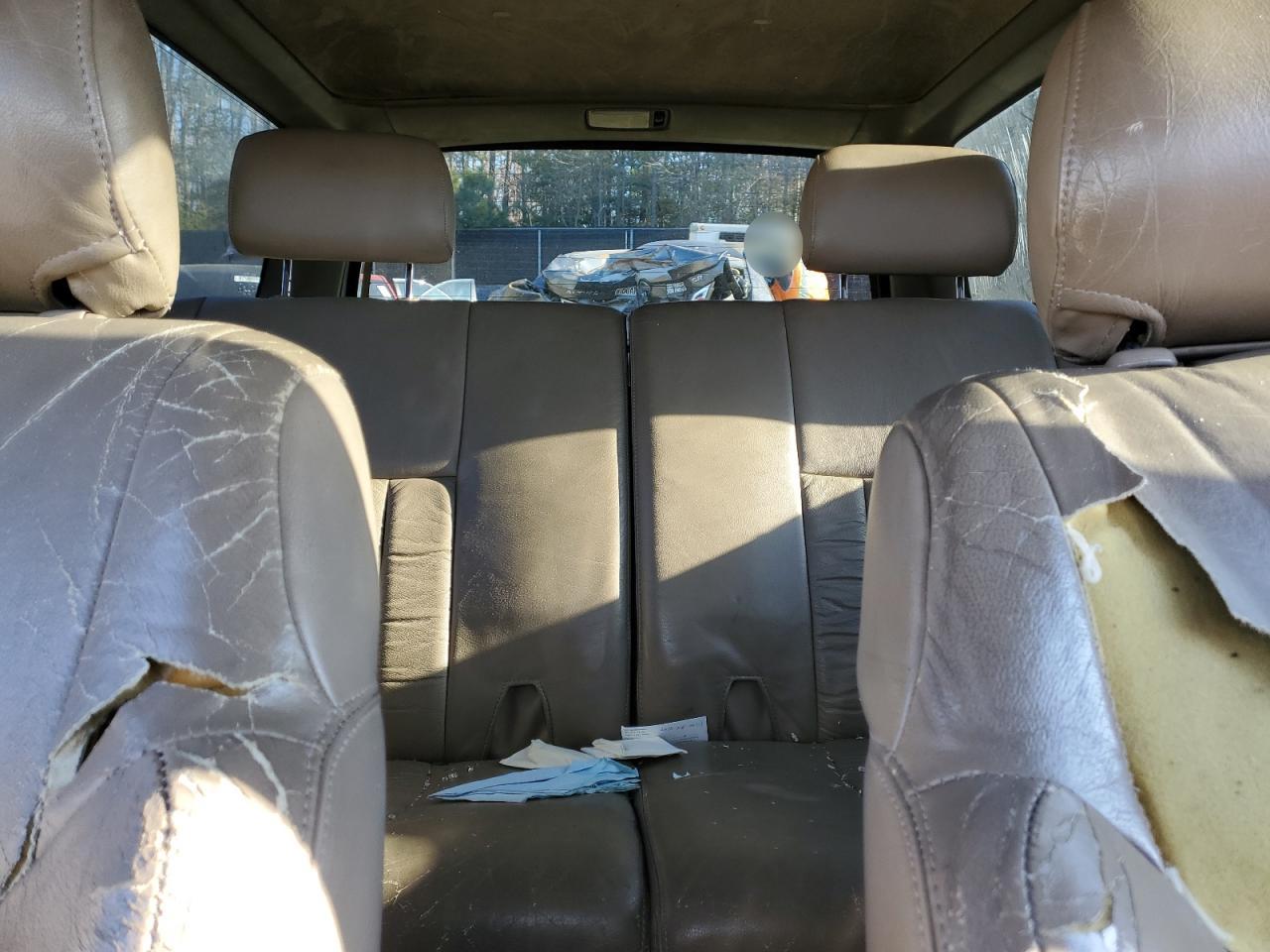 1998 Toyota 4Runner - Image 10