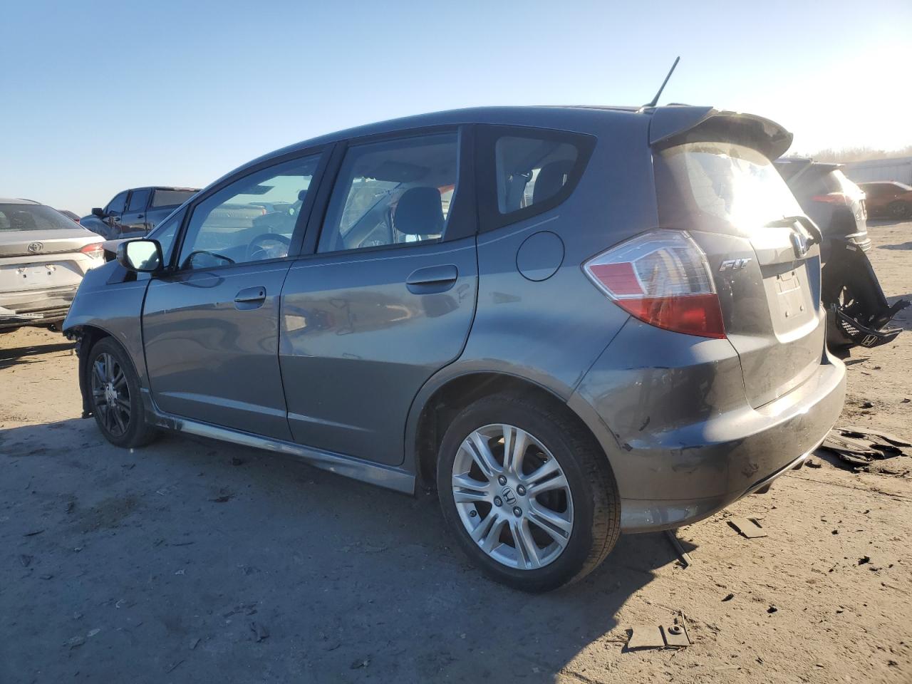 2011 Honda Fit - Image 2