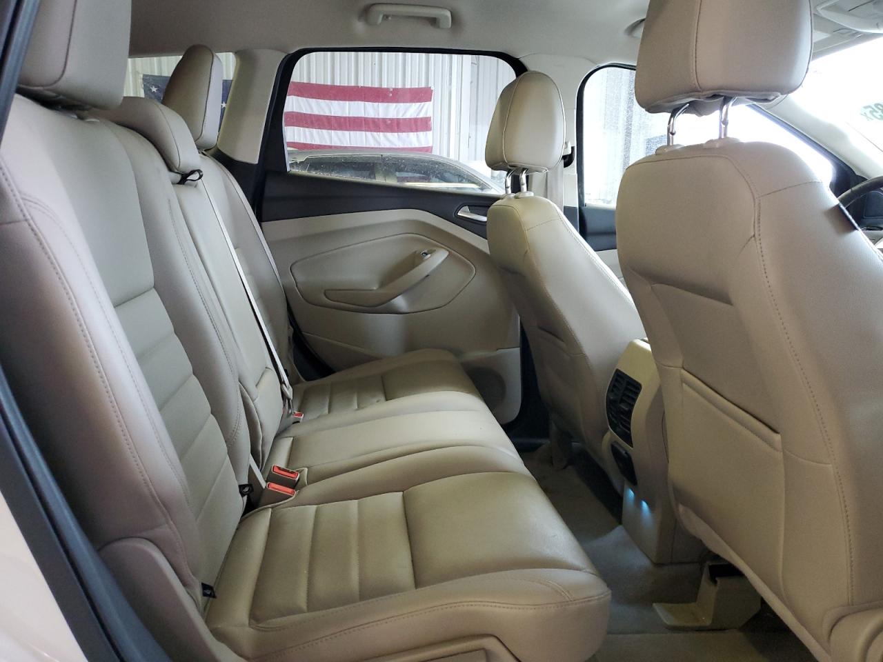 2014 Ford Escape - Image 11