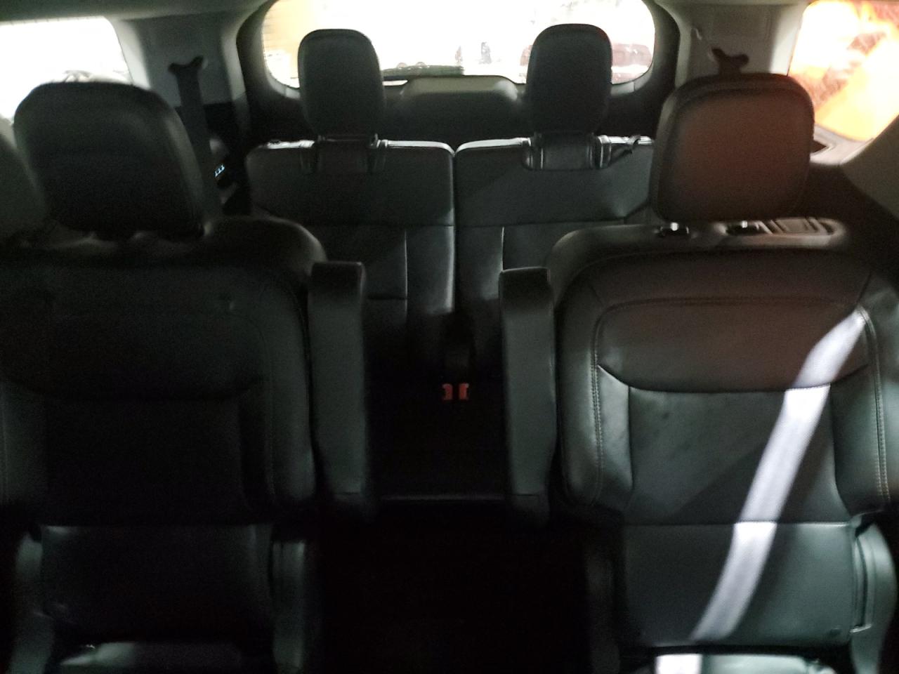 2023 Ford Explorer - Image 10