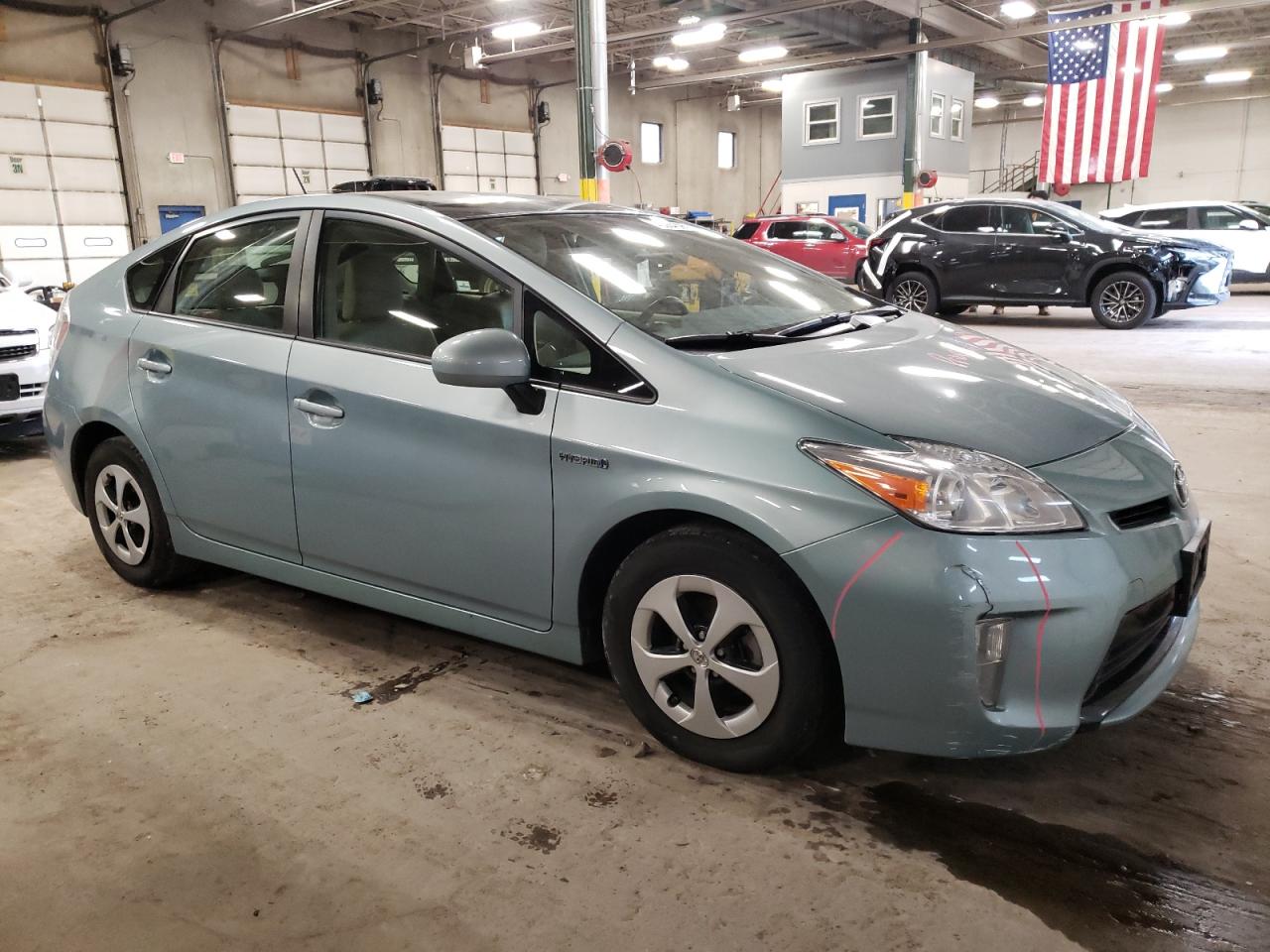2013 Toyota Prius - Image 4