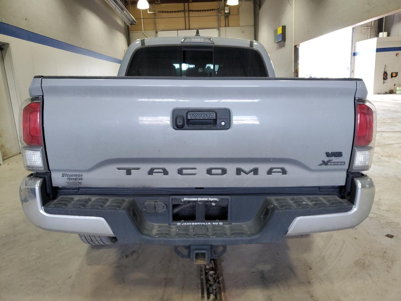 2021 Toyota Tacoma - Image 6