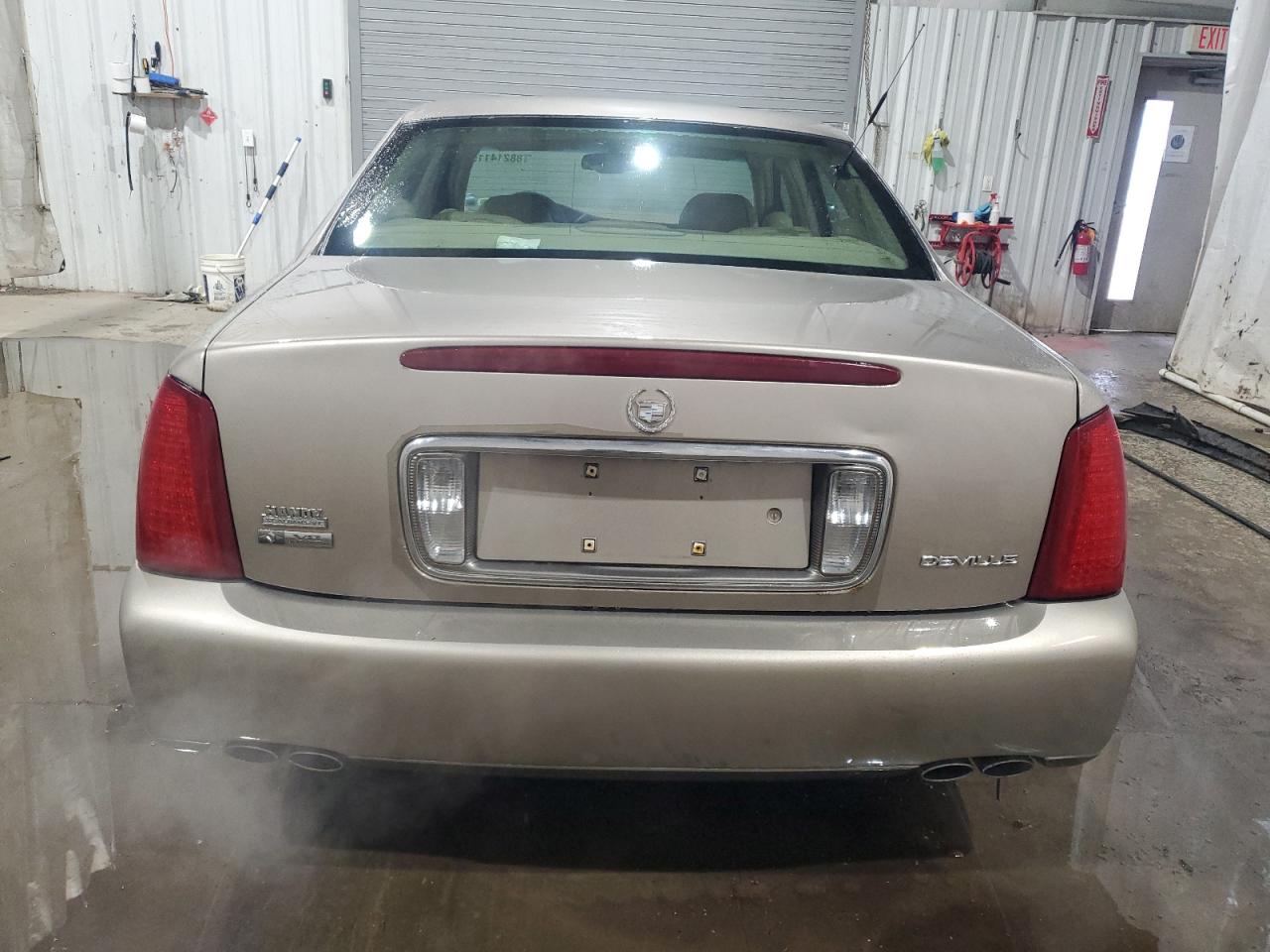 2004 Cadillac De Ville - Image 6
