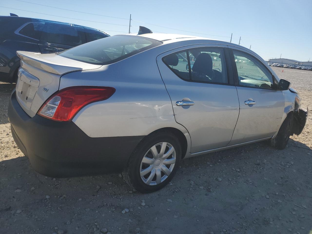 2017 Nissan Versa - Image 3
