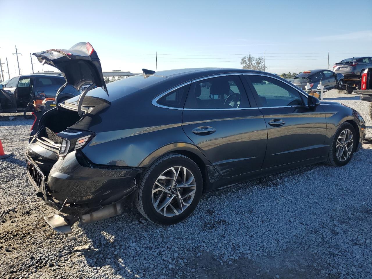 2021 Hyundai Sonata - Image 3
