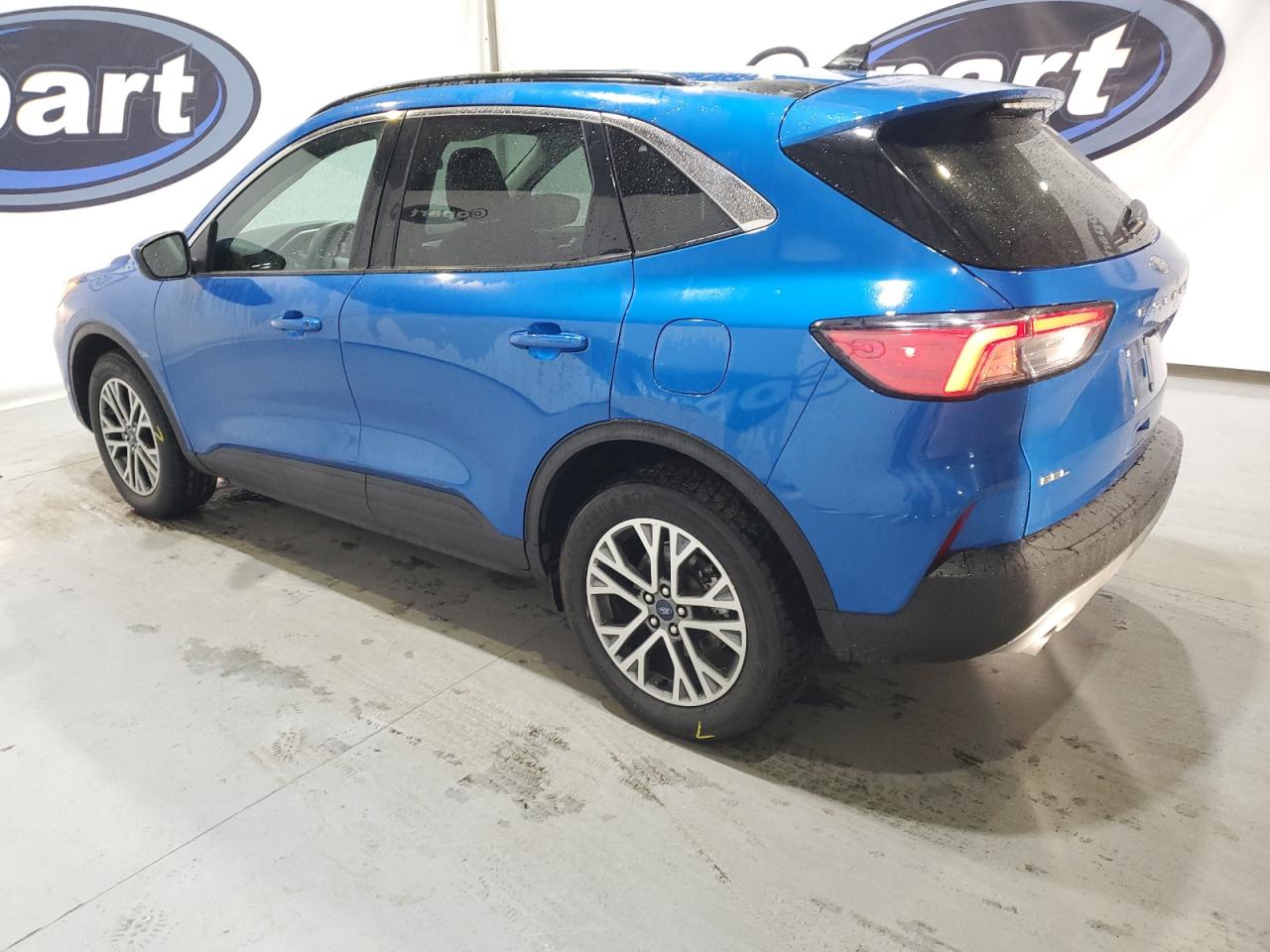2021 Ford Escape - Image 2