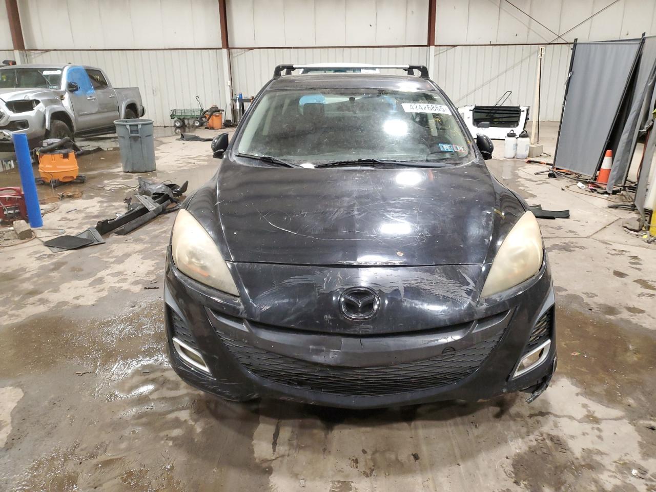 2010 Mazda 3 - Image 5