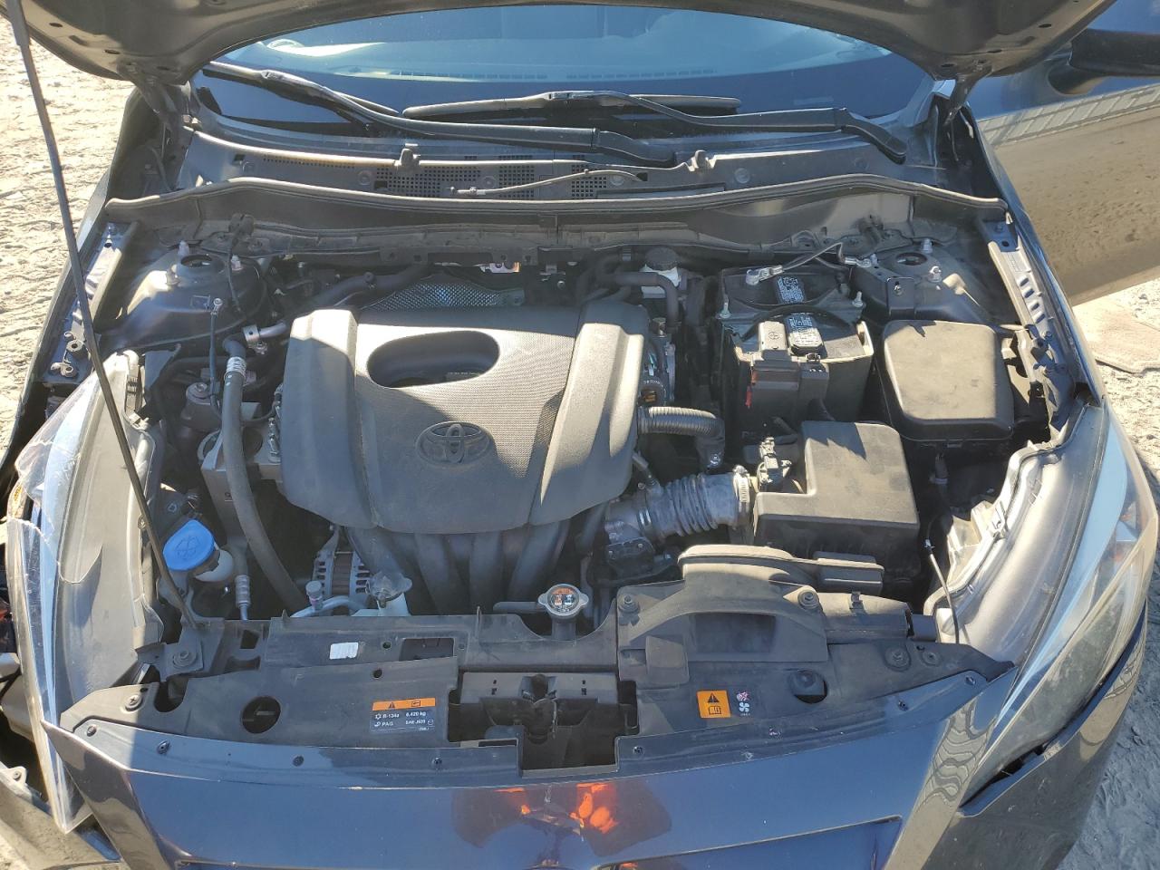2020 Toyota Yaris - Image 11