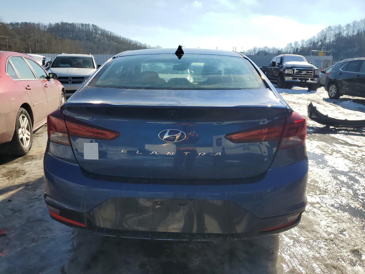2020 Hyundai Elantra - Image 6