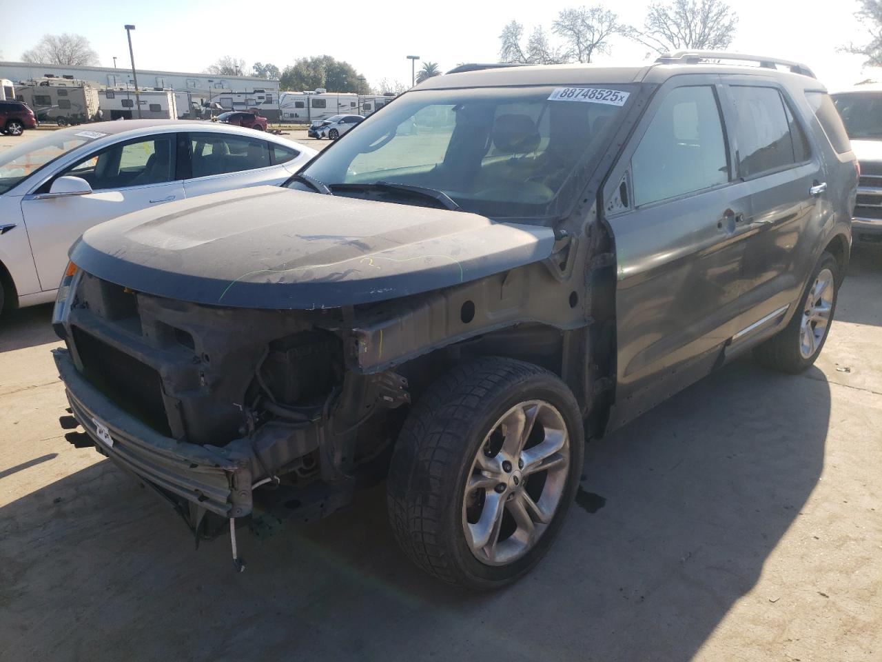 2015 Ford Explorer - Image 1
