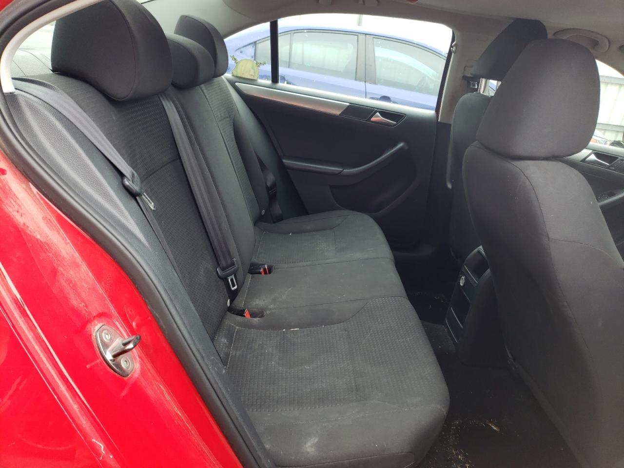 2015 Volkswagen Jetta - Image 10