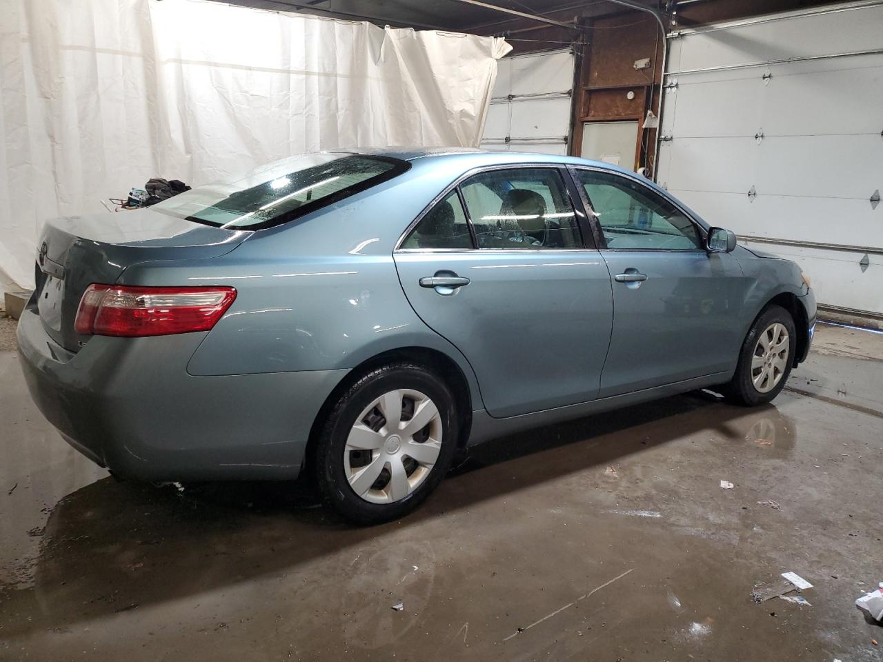 2009 Toyota Camry - Image 3