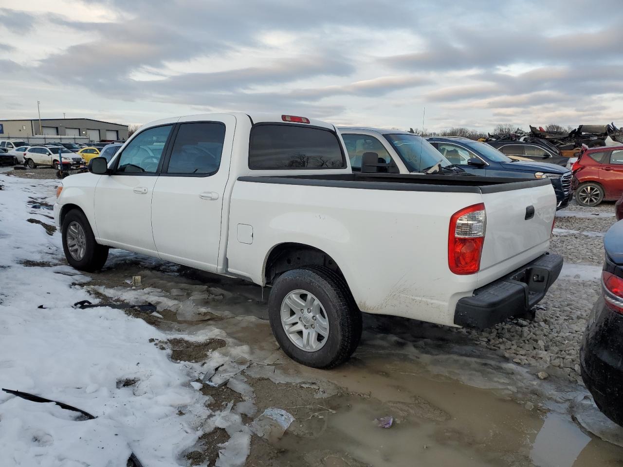 2005 Toyota Tundra - Image 2