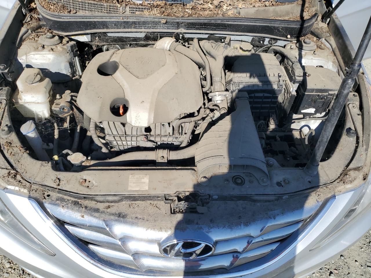2013 Hyundai Sonata - Image 11