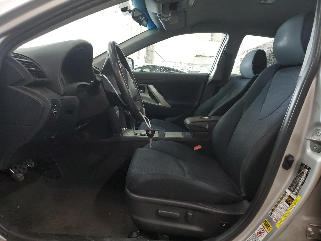 2010 Toyota Camry - Image 7