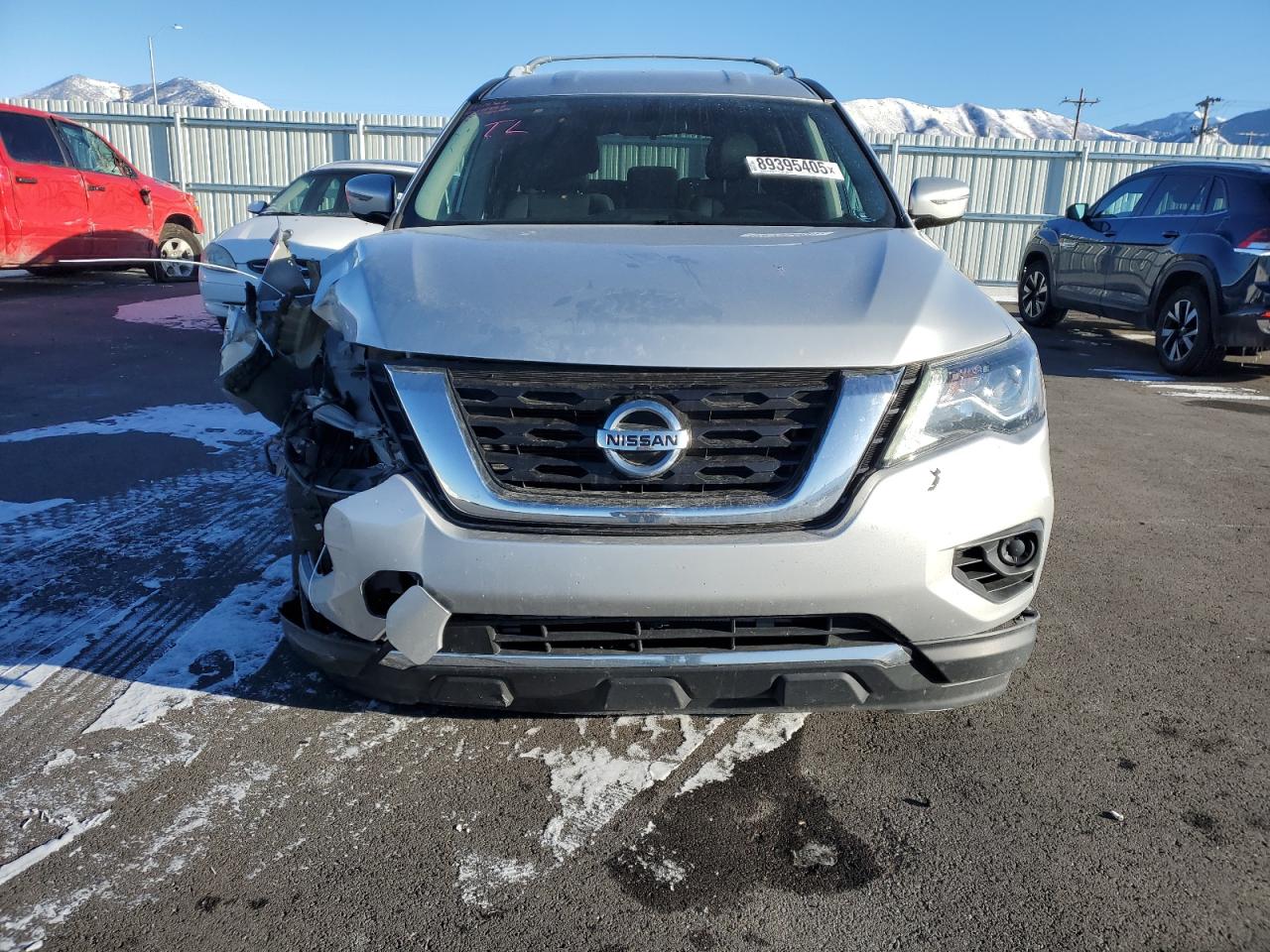 2017 Nissan Pathfinder - Image 5