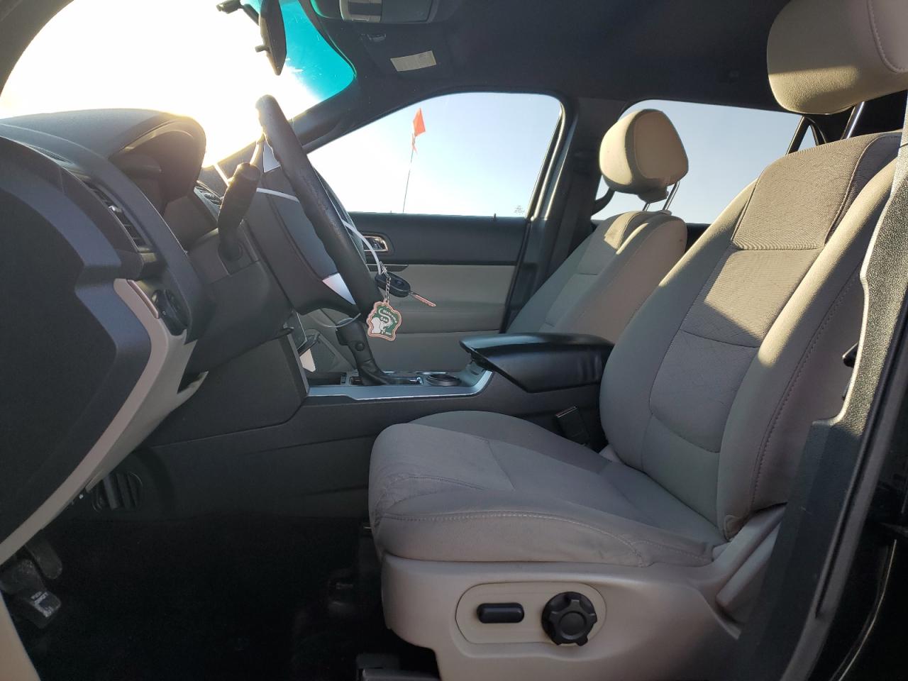 2013 Ford Explorer - Image 7