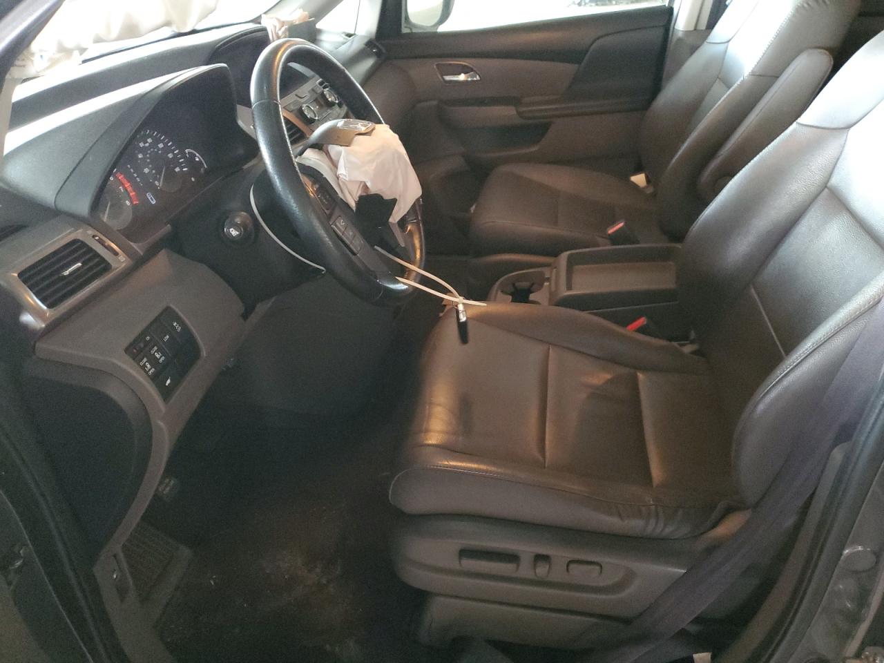 2015 Honda Odyssey - Image 7