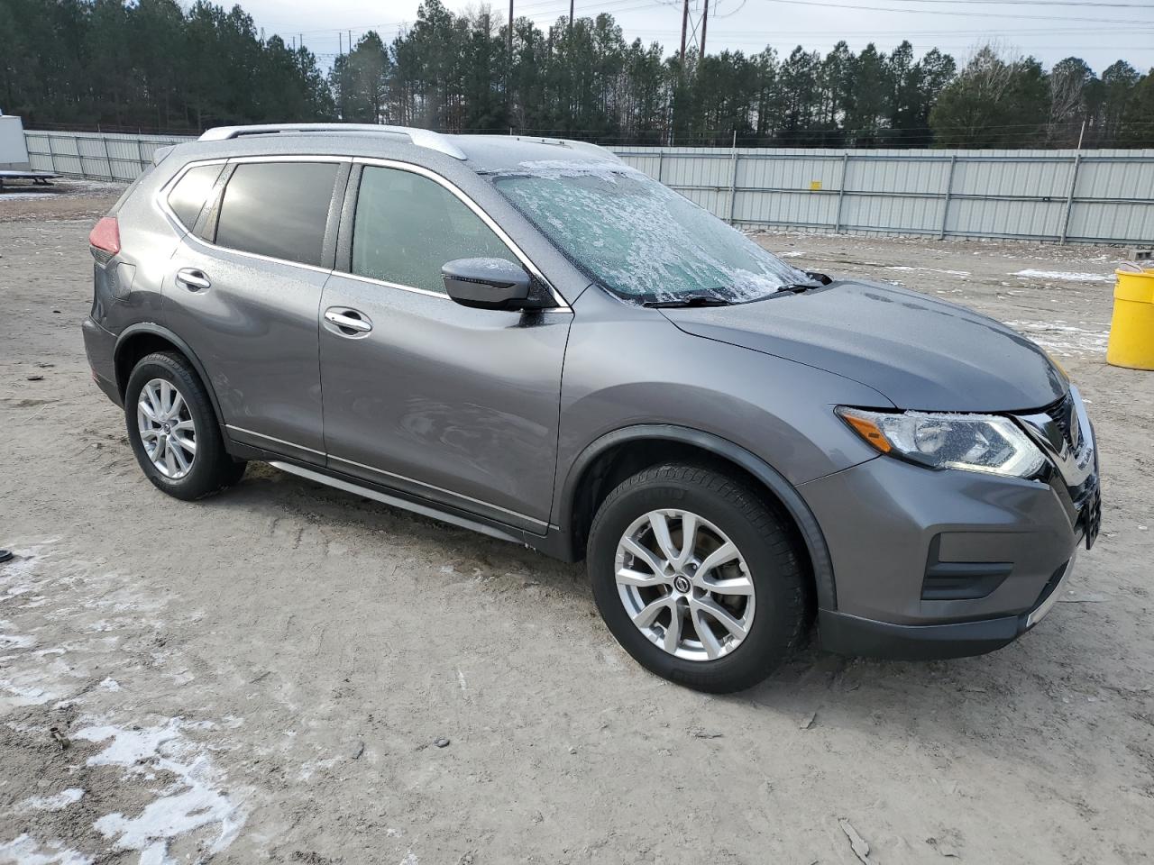 2018 Nissan Rogue - Image 4