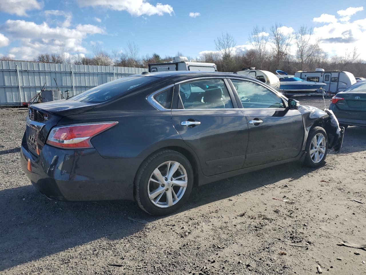 VIN 1N4AL3AP8FN349028 2015 NISSAN ALTIMA no.3