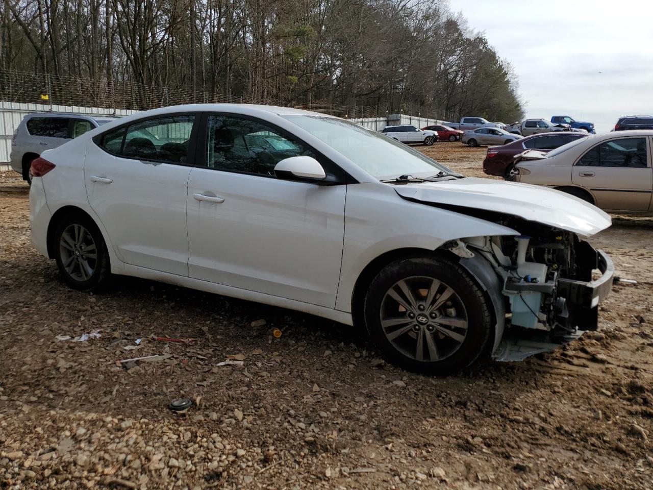 2018 Hyundai Elantra - Image 4