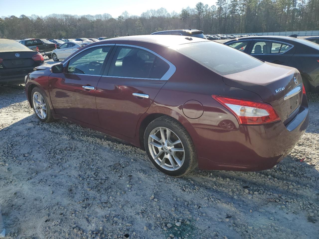 2010 Nissan Maxima - Image 2
