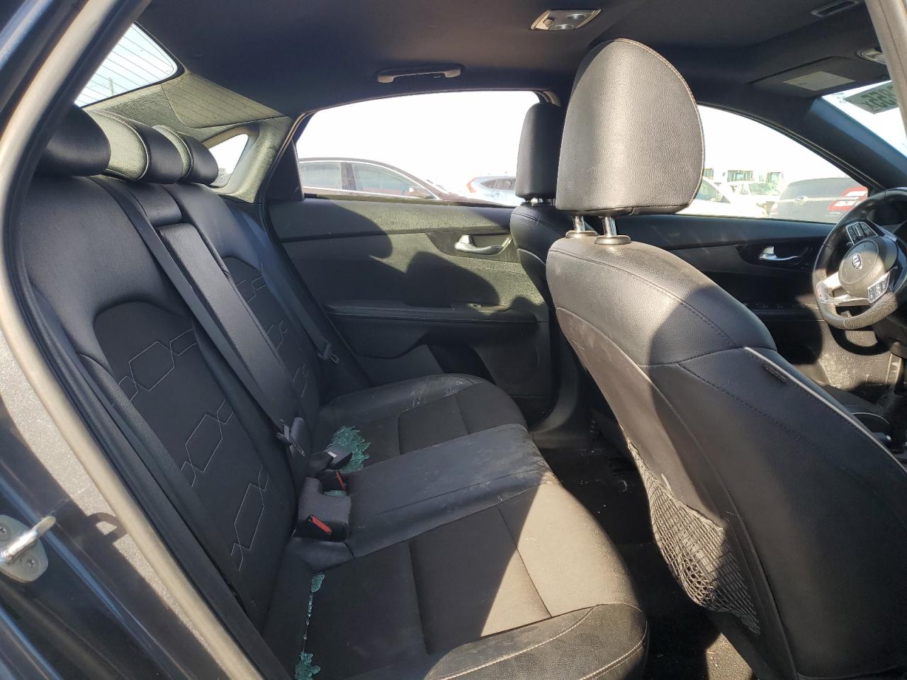 2021 Kia Forte - Image 10