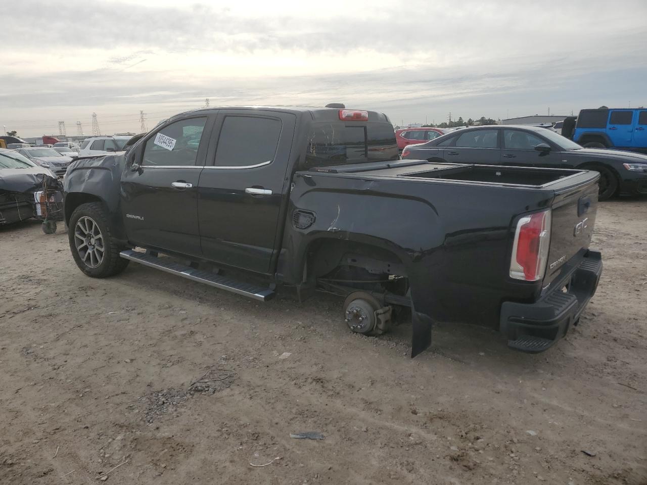 2019 GMC Canyon - Image 2