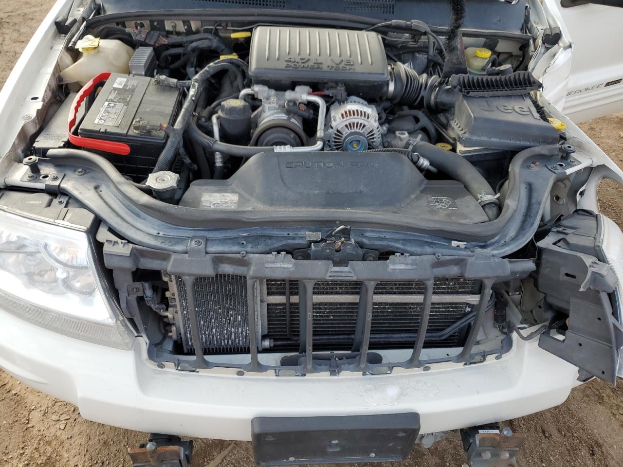 2004 Jeep Grand Cherokee - Image 14