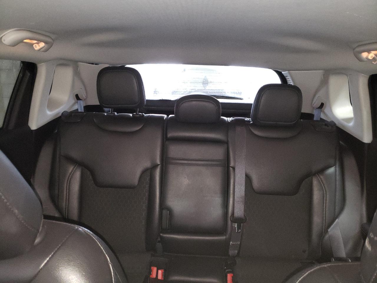 2019 Jeep Compass - Image 10