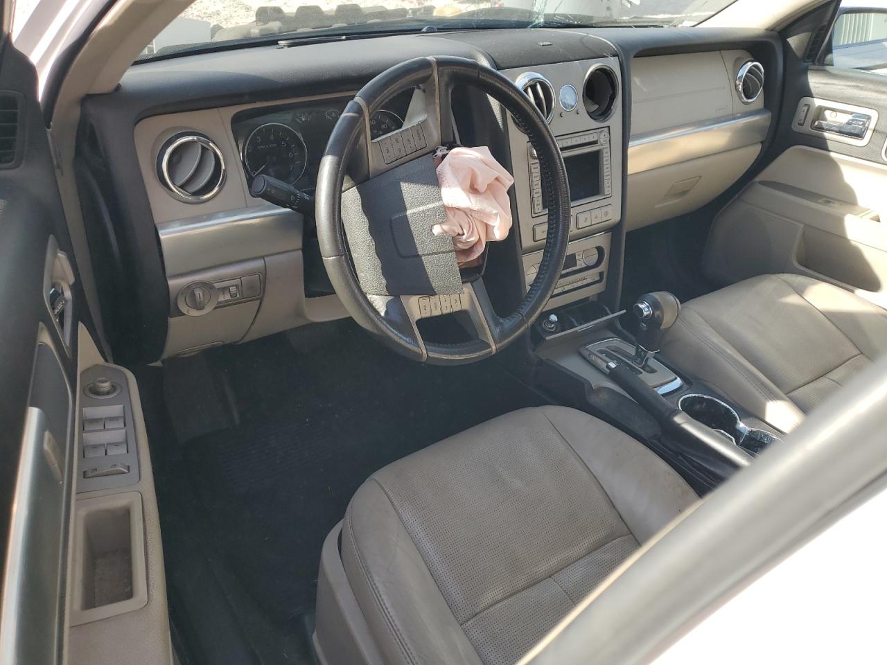 2007 Lincoln MKZ - Image 8