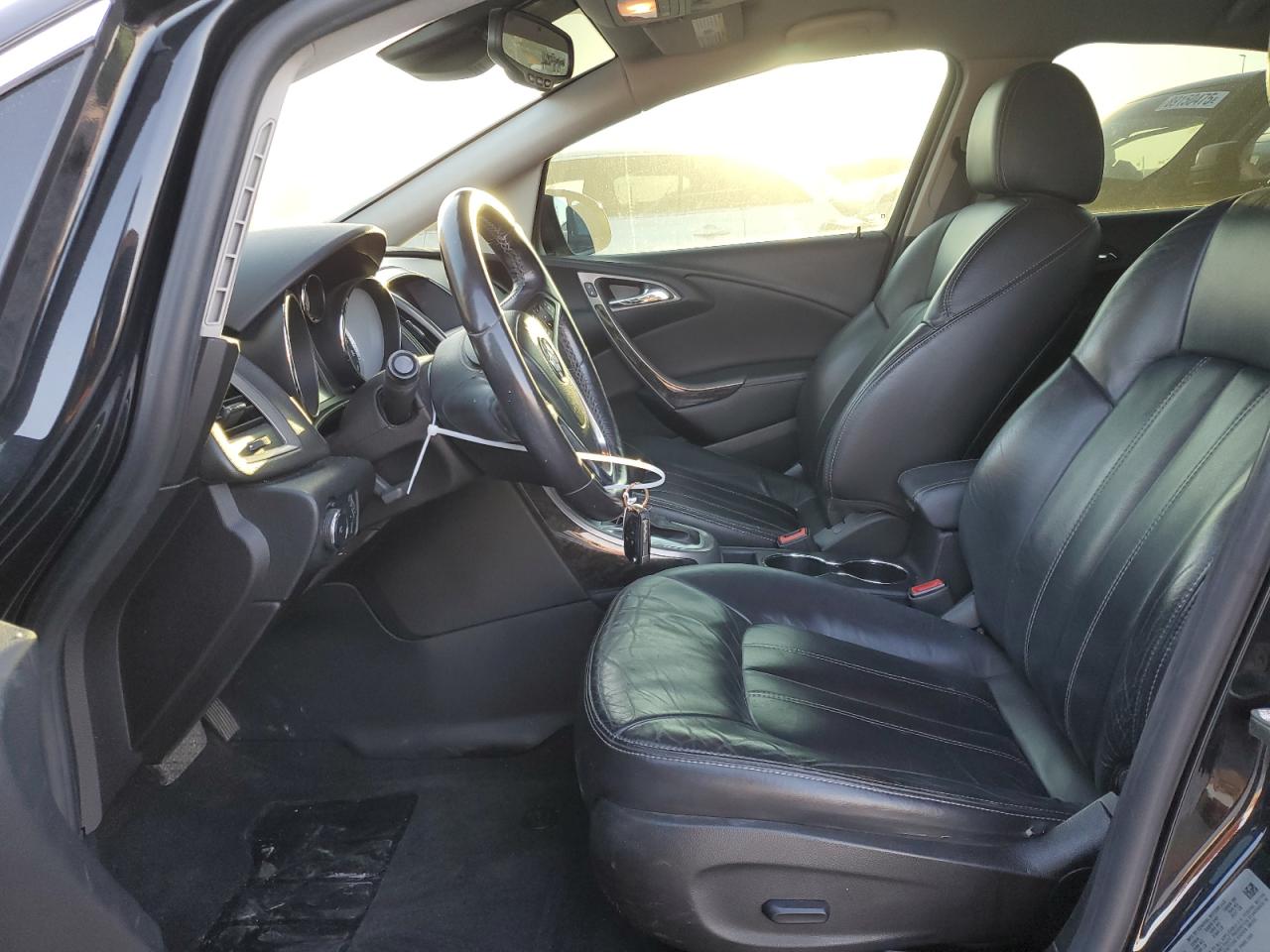 2014 Buick Verano - Image 7