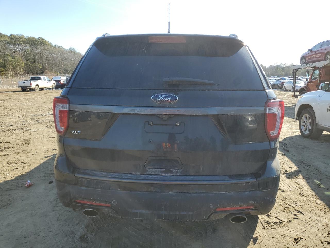 2019 Ford Explorer - Image 6