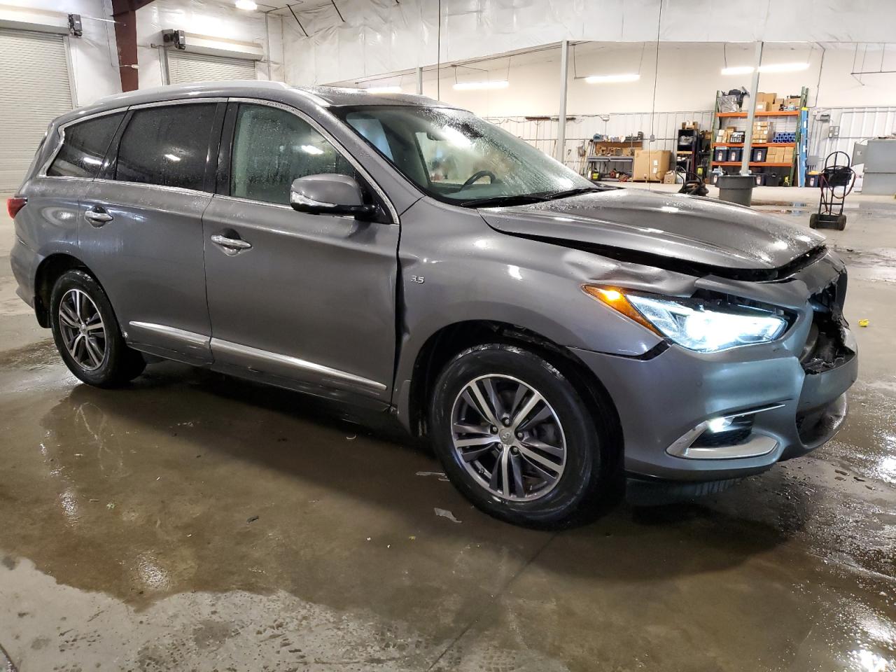 2019 Infiniti QX60 - Image 4