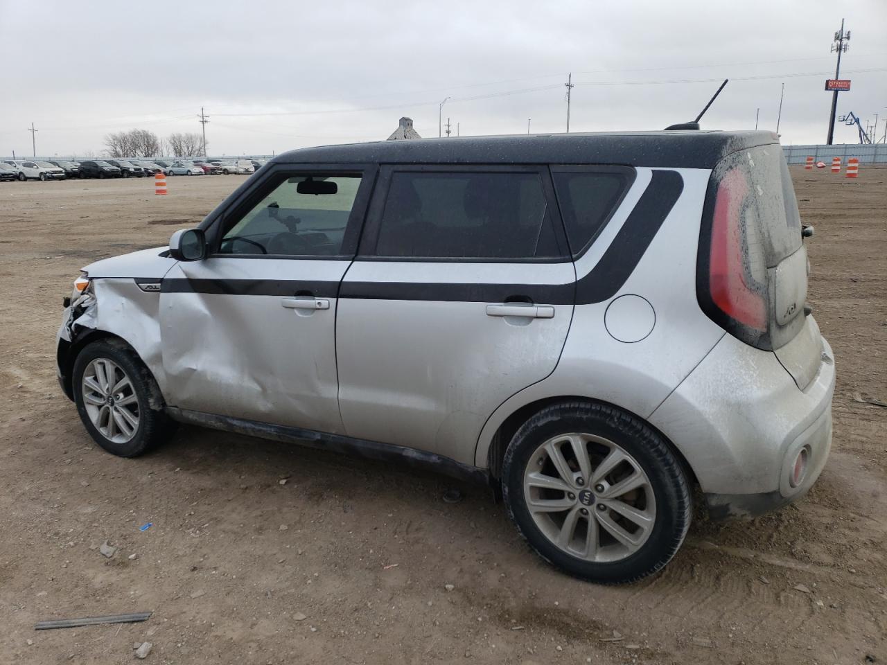 2019 Kia Soul - Image 2