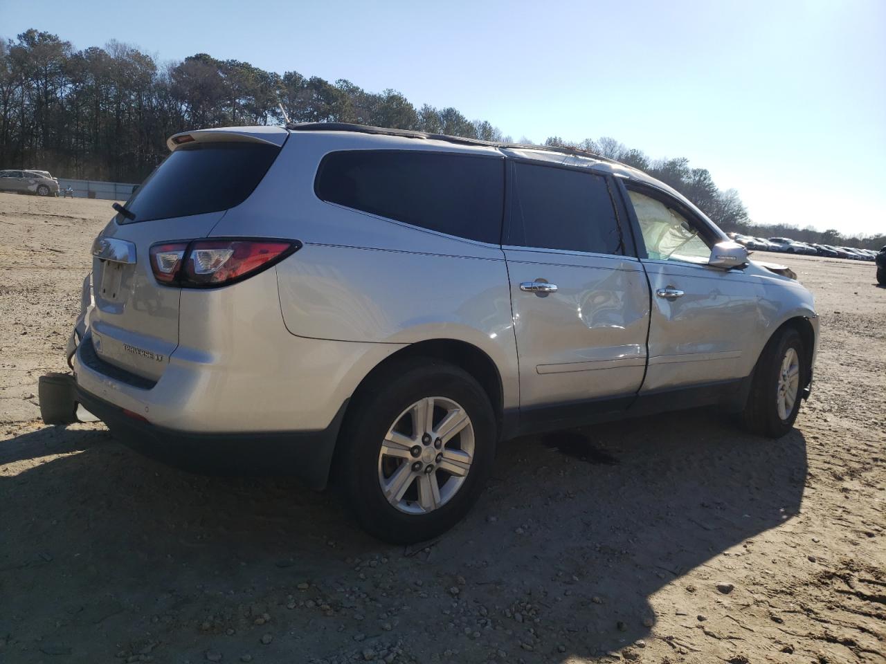 2013 Chevrolet Traverse - Image 3