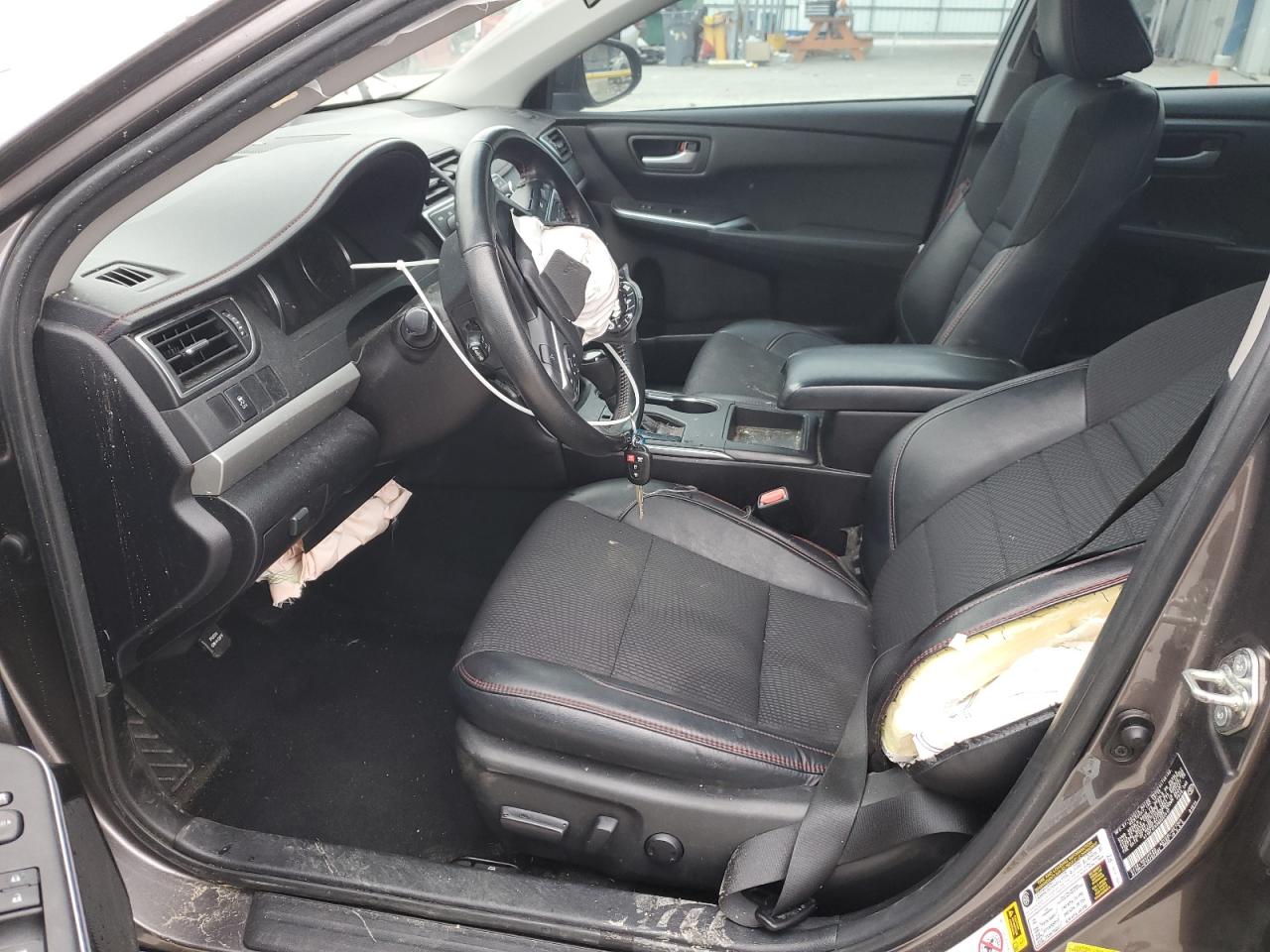 2016 Toyota Camry - Image 7