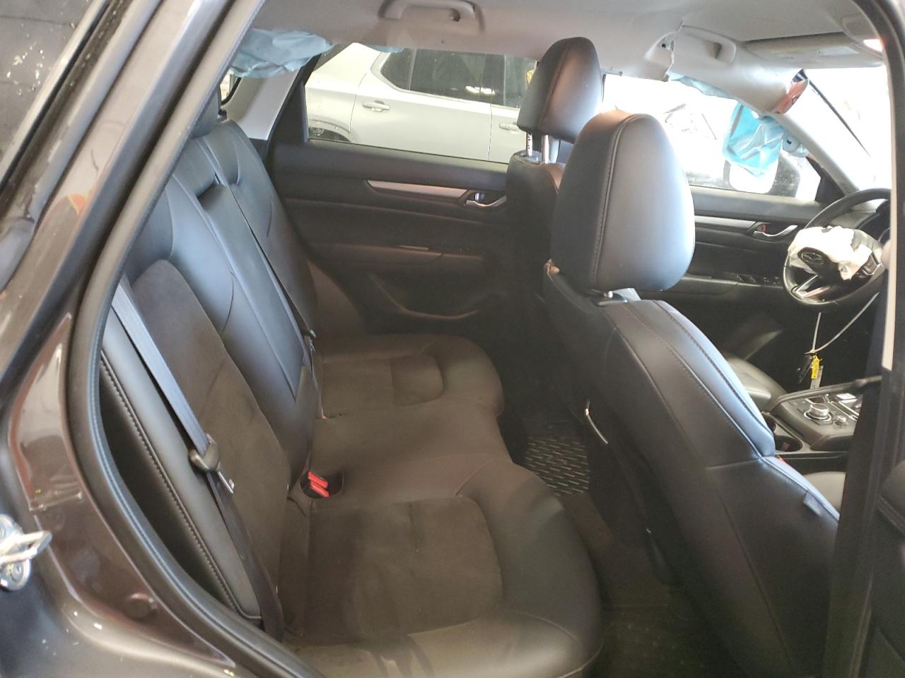 2021 Mazda CX-5 - Image 11