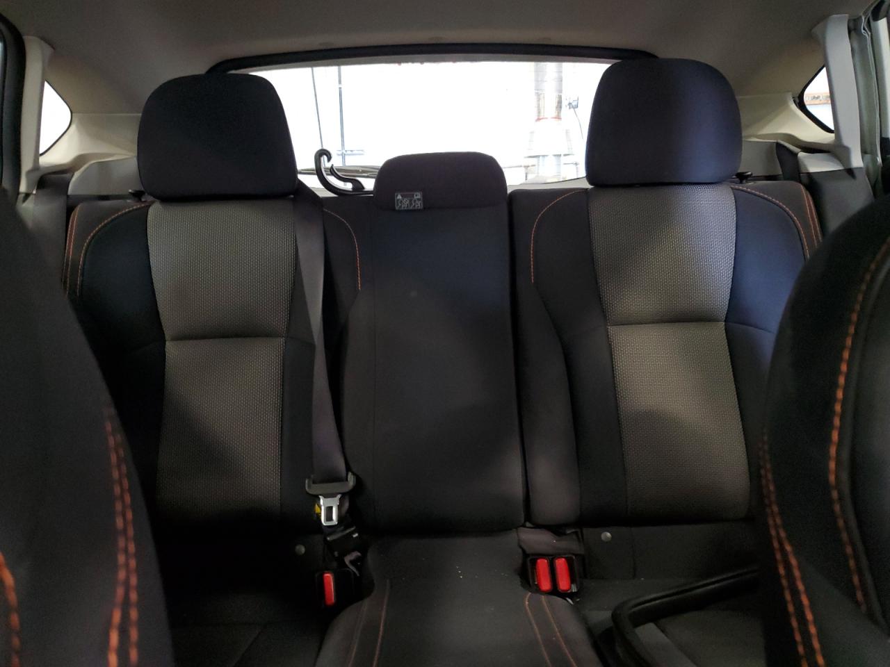 2018 Subaru XV - Image 10