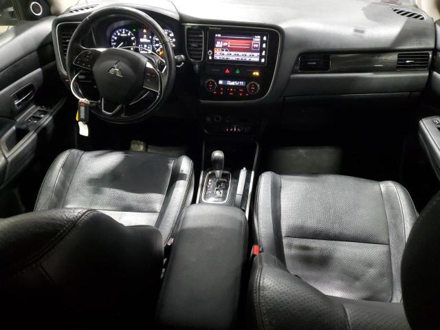  MITSUBISHI OUTLANDER 2018 Коричневый