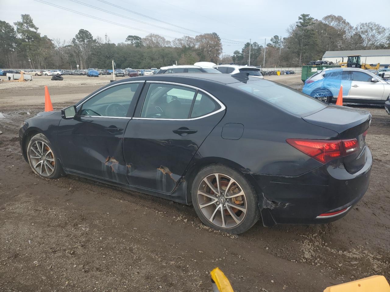 2015 Acura TLX - Image 2