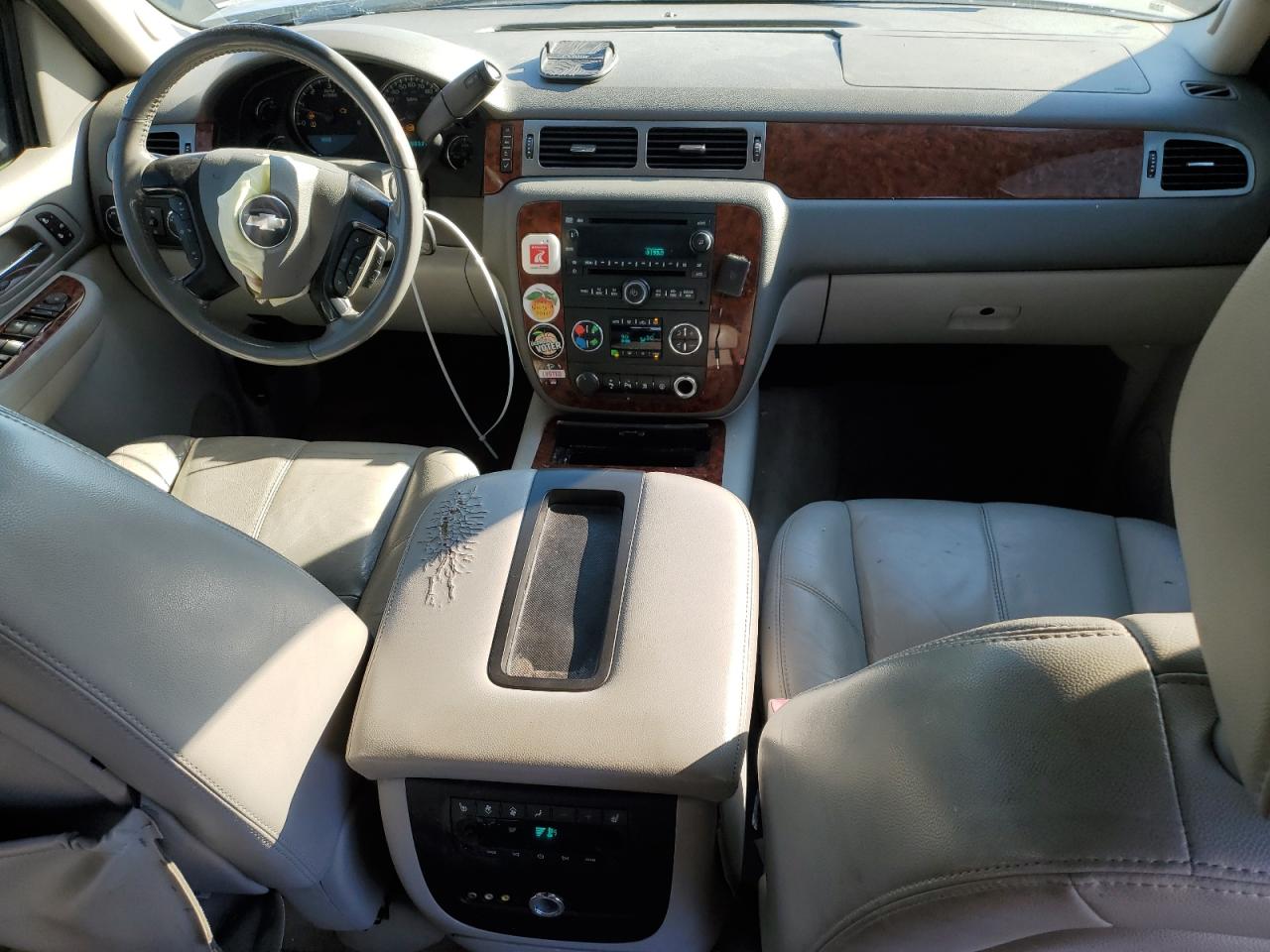 2007 Chevrolet Suburban - Image 8
