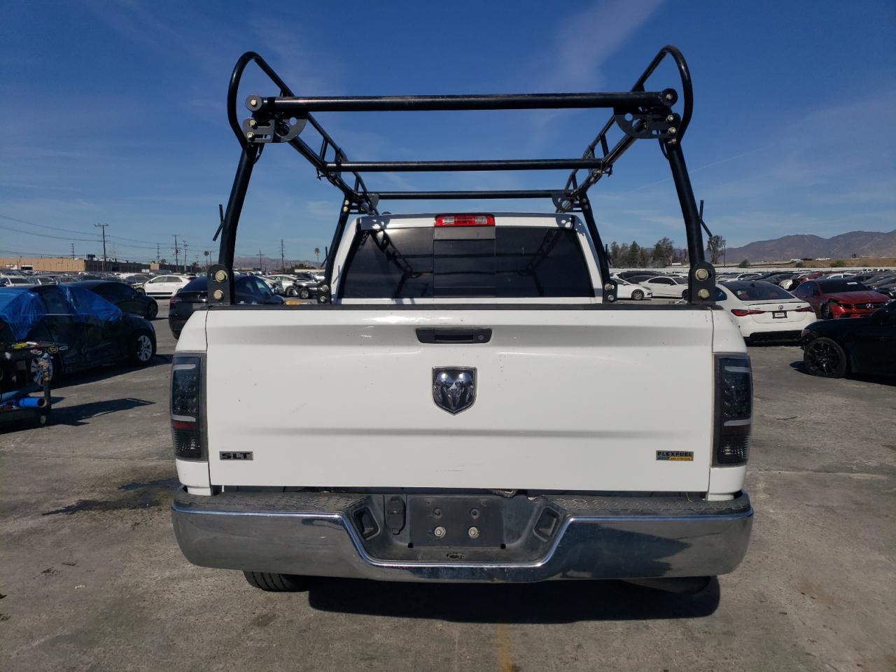 2016 RAM 1500 - Image 6