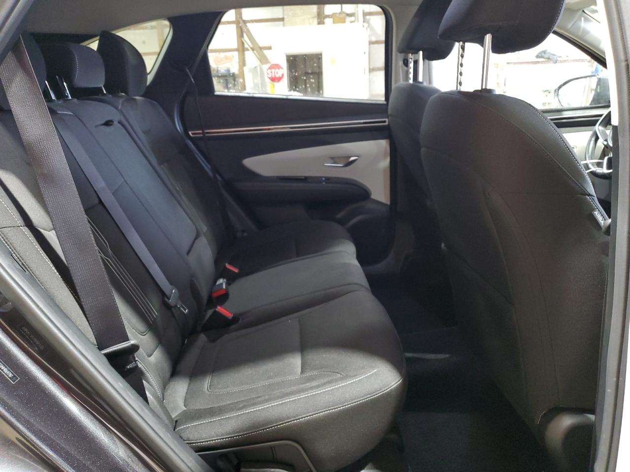 2022 Hyundai Tucson - Image 11
