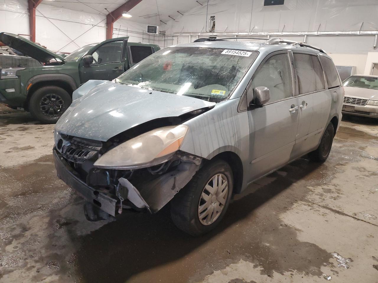 2008 Toyota Sienna - Image 1