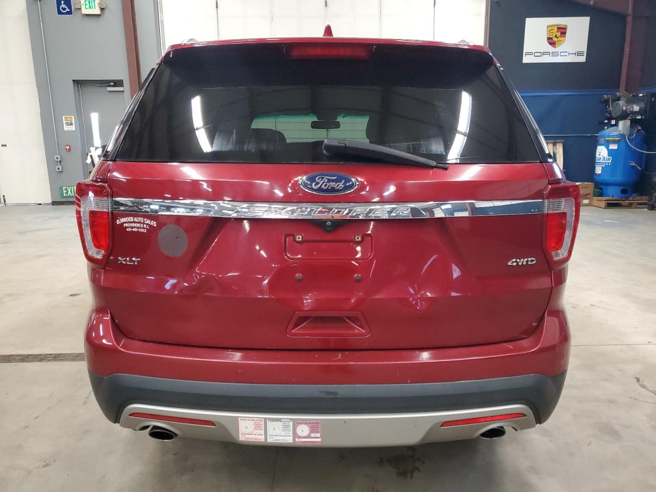 VIN 1FM5K8D80HGB36884 2017 FORD EXPLORER no.6